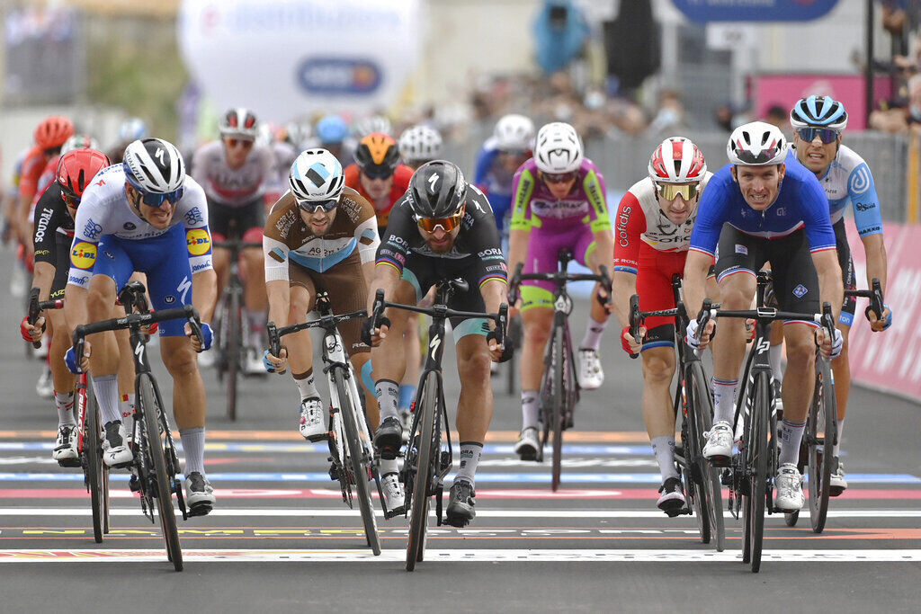 APTOPIX Italy Giro Cycling